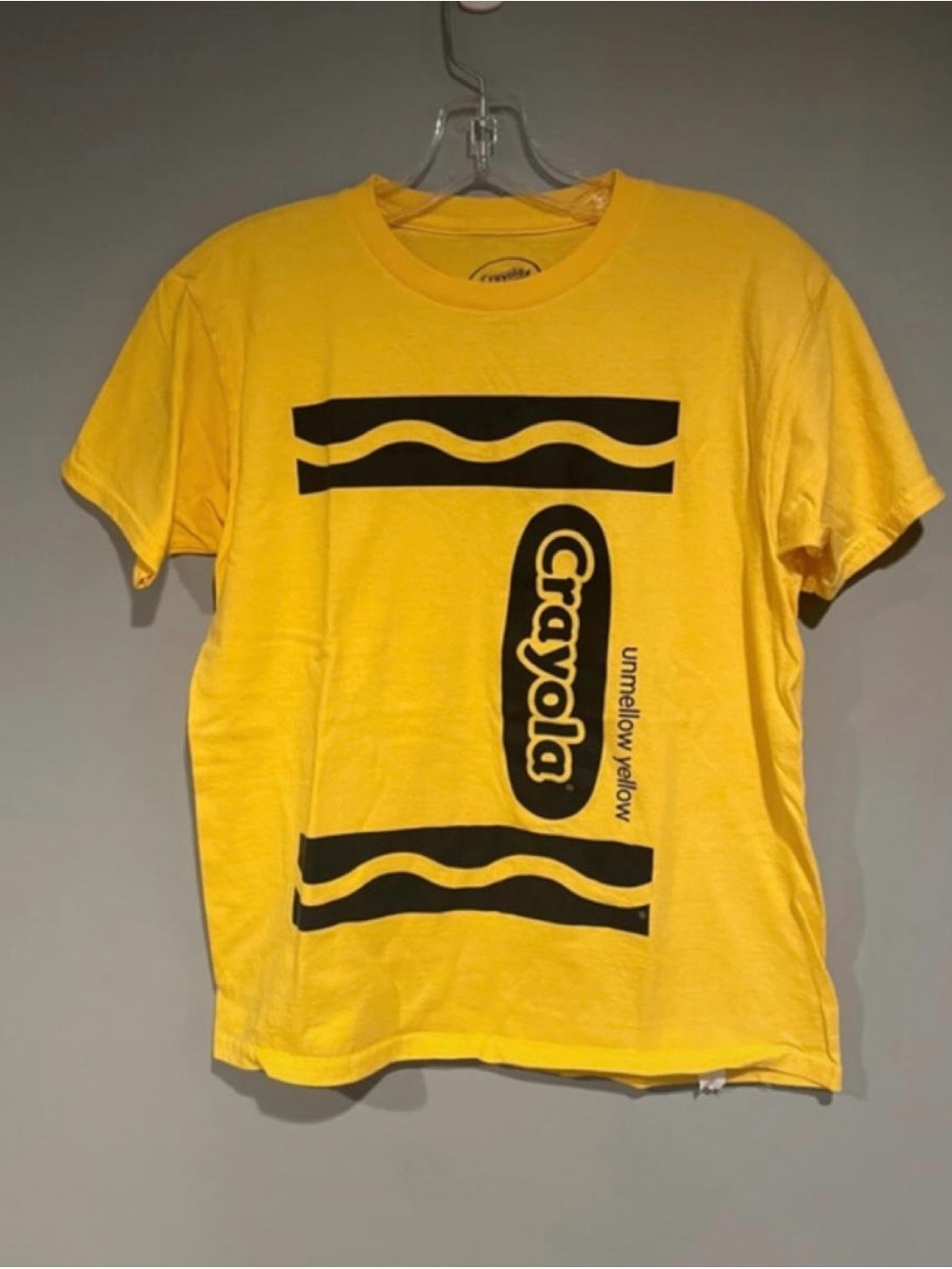 Kids Yellow Crayon T-Shirt with Matching Crew Socks Size Large 10-12